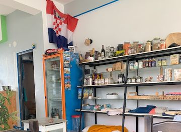 albania/saranda-region/landmark/green-life-market