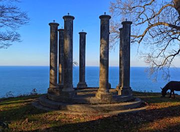 georgia/khevsureti/landmark/colonnades-with-a-view-of-the-fanchati-sea