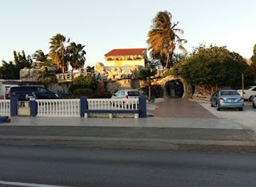 aruba/pos-chiquito/landmark/g-g-pizza-co-the-wingshack