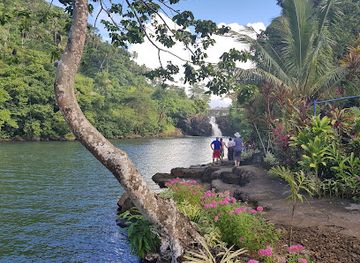samoa/lalomanu/landmark/falefa-falls