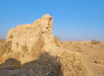 uzbekistan/karakalpakstan/landmark/qumbosgan-qal-a