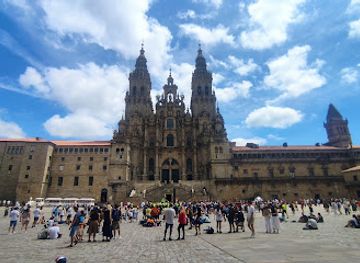 spain/galicia/landmark/obradoiro-square