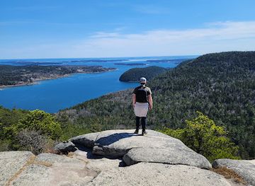maine/acadia-national-park/landmark/acadia-mountain-trailhead