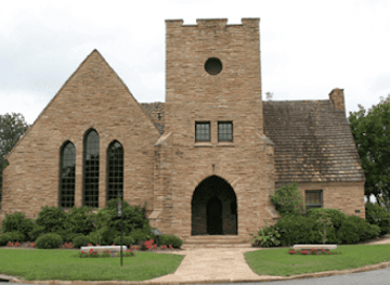 alabama/gadsden/landmark/forrest-cemetery-chapel-and-comfort-station