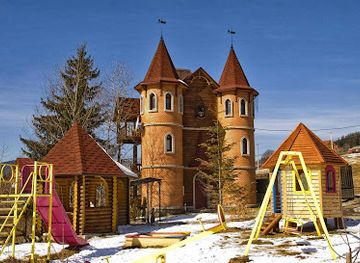 ukraine/bukovel/landmark/zamok-belveder
