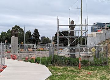 australia/melbourne/landmark/port-phillip-monument