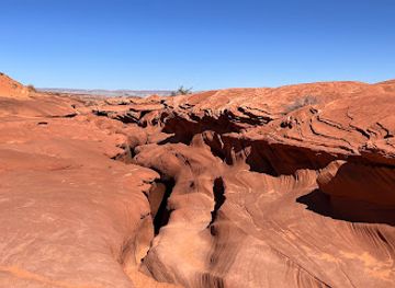 arizona/page/landmark/dixie-s-lower-antelope-canyon-tours