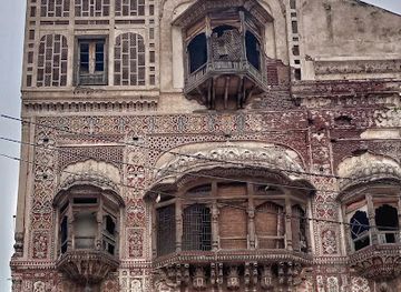 pakistan/southern-punjab/landmark/haveli-nau-nihal-singh