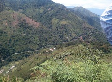 colombia/tolima-department/landmark/monument-to-the-flags