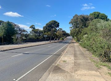 australia/fleurieu-peninsula/landmark/reynell-home-historic-marker