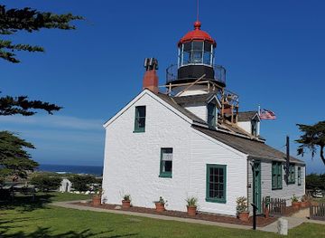 california/monterey/landmark/point-pinos-lighthouse-1855