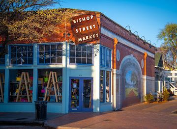 texas/dallas/bishop-arts-district/landmark/bishop-street-market