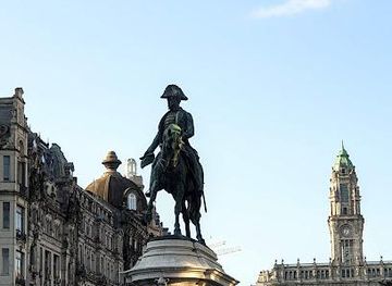 portugal/minho/landmark/praca-da-liberdade