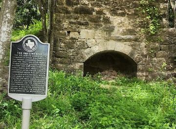 texas/new-braunfels/landmark/the-lime-kiln