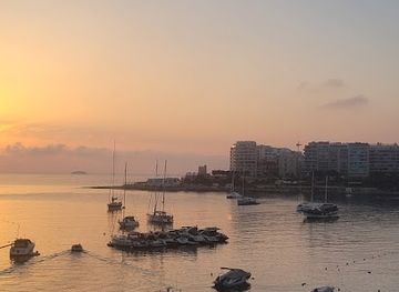 malta/ramla-bay/landmark/spinola-jetty