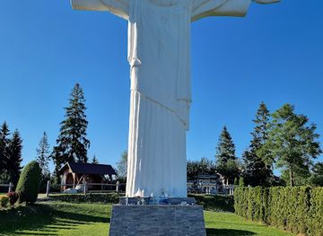 poland/orava/landmark/statue-of-jesus-christ