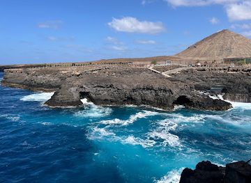 cabo-verde/assomada/landmark/buracona-blue-eye-cave
