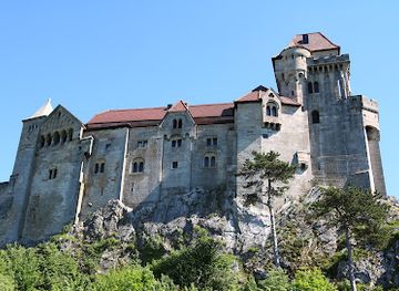 austria/thermenregion/landmark/castle-liechtenstein