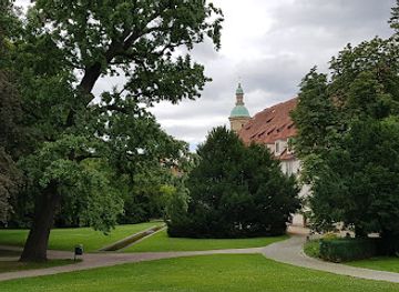 austria/graz/landmark/orangerie-graz