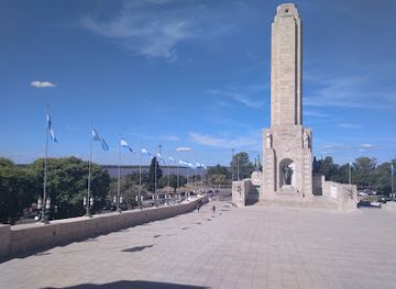 argentina/rosario/barrio-luduena/landmark/flag-national-park