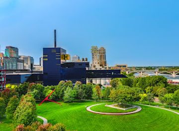 minnesota/minneapolis/downtown-minneapolis/landmark/gold-medal-park