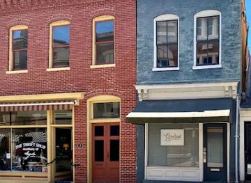 virginia/staunton/landmark/the-storefront-hotel