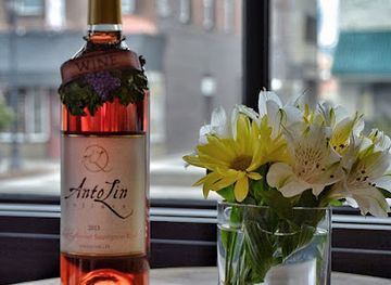 washington/yakima/landmark/antolin-cellars