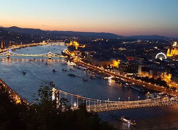 hungary/budapest/landmark/gellert-hill