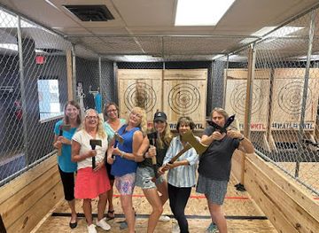 michigan/muskegon/landmark/muskegon-axe-throwing-llc