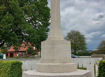 belgium/ypres/landmark/dickebusch-new-military-cemetery-extension