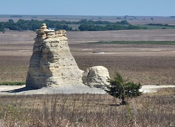 kansas/monument-rocks/landmark/castle-rock