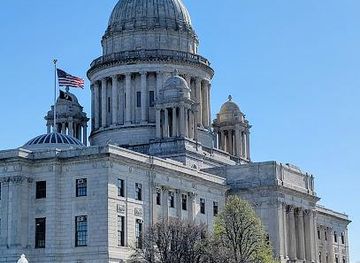 massachusetts/brockton/landmark/rhode-island-state-house