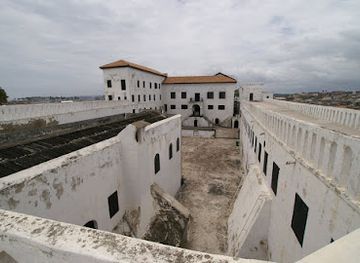 ghana/wa/landmark/elmina-castle