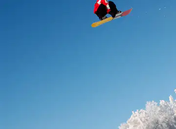 VeeTee ski and snowboard RENT