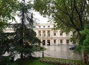 spain/madrid/landmark/pl-de-la-marina-espanola