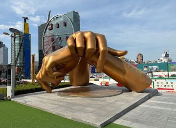 south-korea/seoul/gangnam/landmark/statue-of-gangnam-style