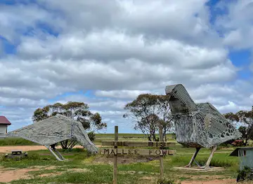 The Big Mallee Fowl