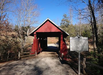 south-carolina/blue-ridge-mountains/landmark/campbells-covered-bridge