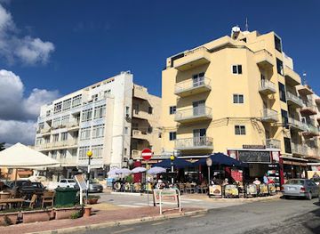 malta/qawra/landmark/knickerbocker-bar-restaurant