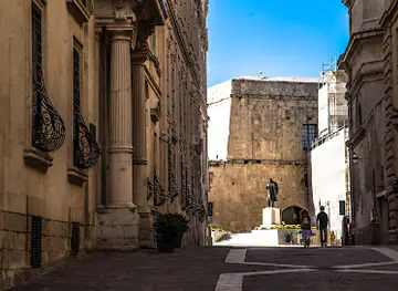 Paul Boffa Monument