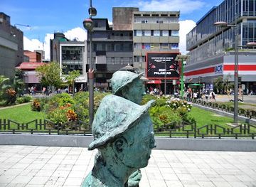 costa-rica/san-jose/barrio-otoya/landmark/los-presentes