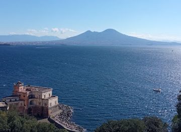 italy/naples/posillipo/landmark/mausoleo-schilizzi