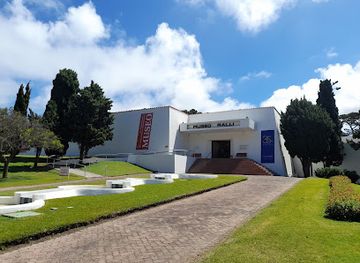 uruguay/sierra-de-los-caracoles/landmark/museo-ralli-punta-del-este