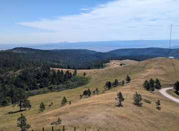 wyoming/crook-county/landmark/bear-lodge-mountain