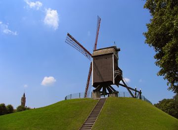 belgium/zeebrugge/landmark/sint-janshuismolen