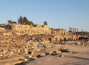 jordan/umm-qais/landmark/archaeological-museum-of-umm-qais