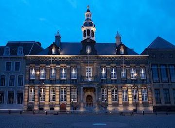 belgium/genk/landmark/city-hall-roermond