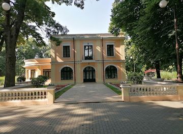 romania/craiova/landmark/casa-bibescu