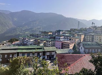 bhutan/mongar/landmark/wangchuk-hotel