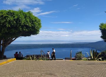 nicaragua/masaya/landmark/sendero-los-mangos